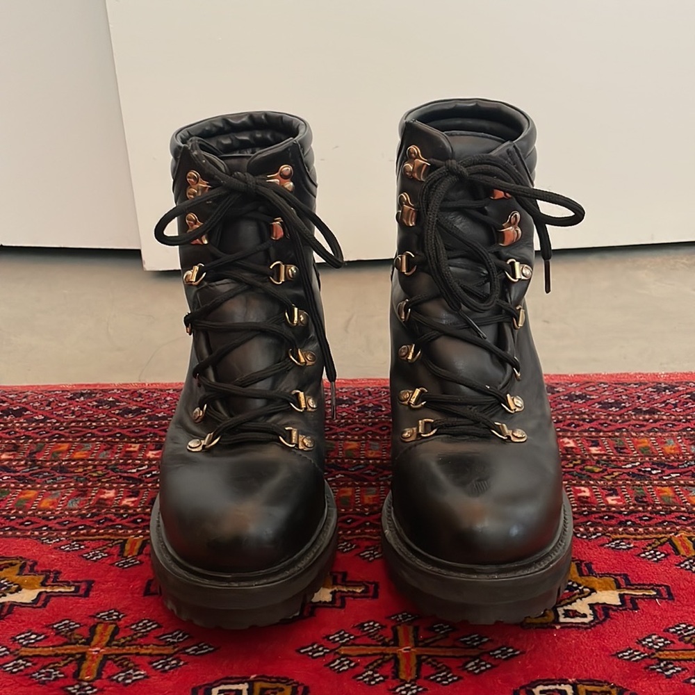 🖤🥾 SPECIAL EDITION MONCLER BOOTS